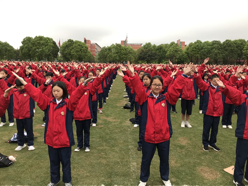 德外举行纪念“五四运动”100周年系列活动启动仪式.JPG