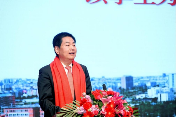 德阳外国语学校理事长苏华.jpg